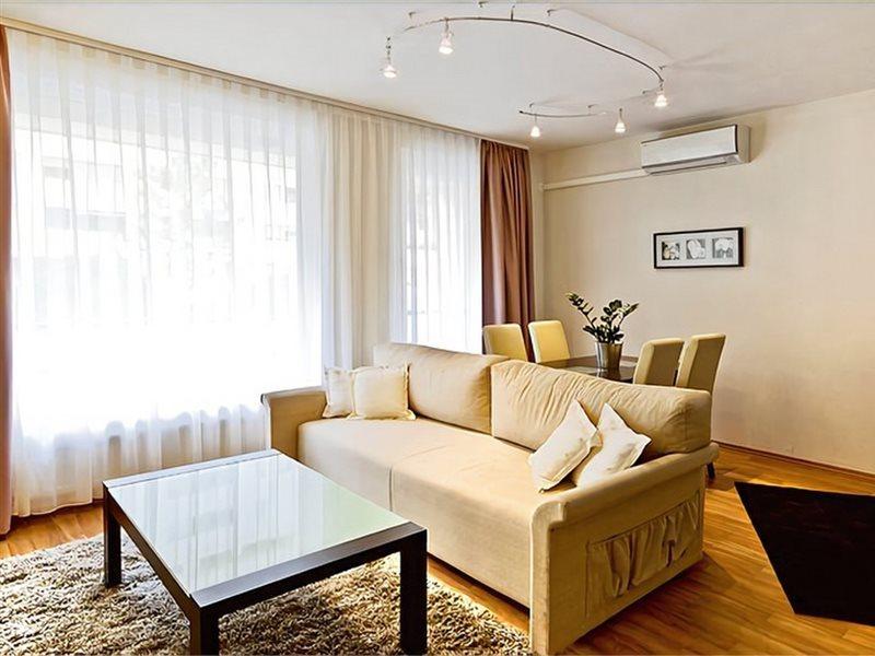 بودابست Corvin Lux Aparthotel المظهر الخارجي الصورة
