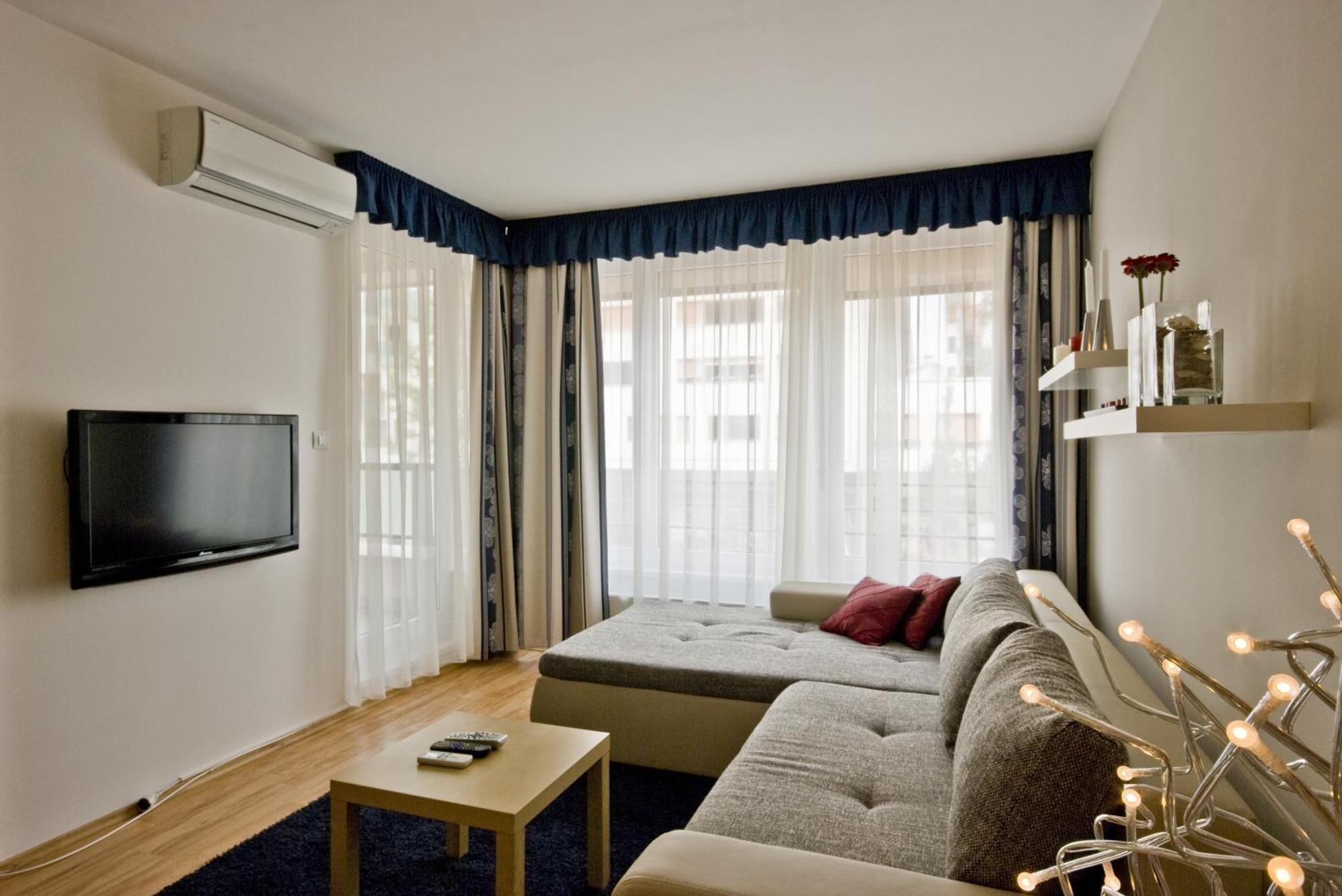 بودابست Corvin Lux Aparthotel المظهر الخارجي الصورة