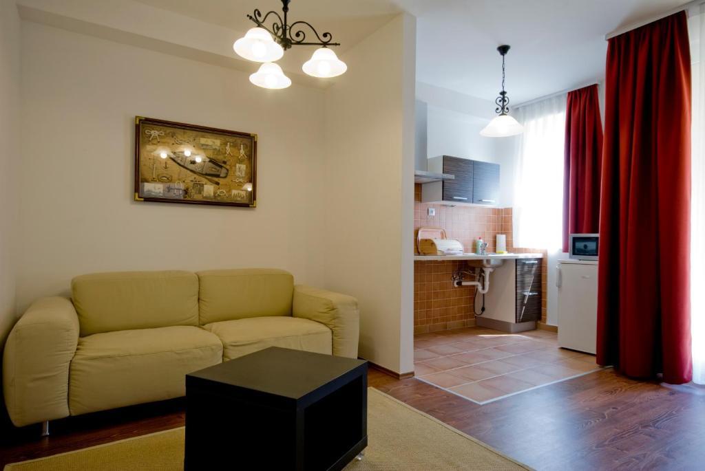 بودابست Corvin Lux Aparthotel المظهر الخارجي الصورة